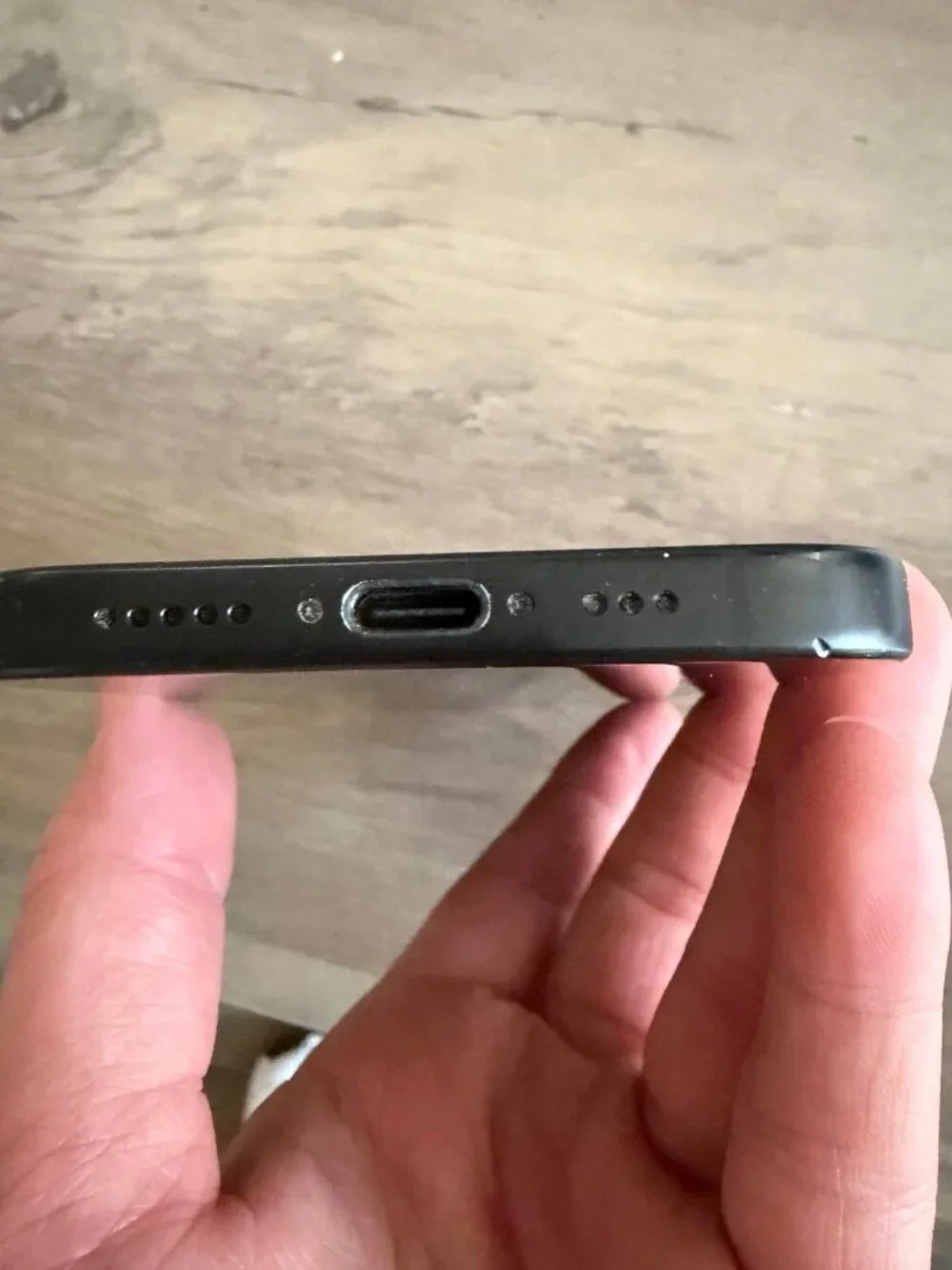 IPhone 15 uncloked